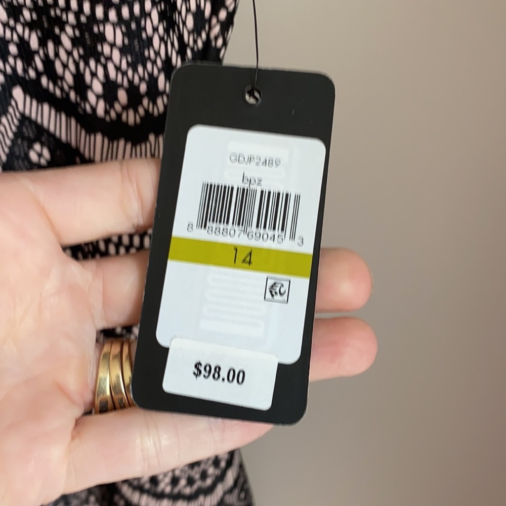 NWT Guess Lace Sheath Dress Black/Nude 14 - Picture 7 of 8